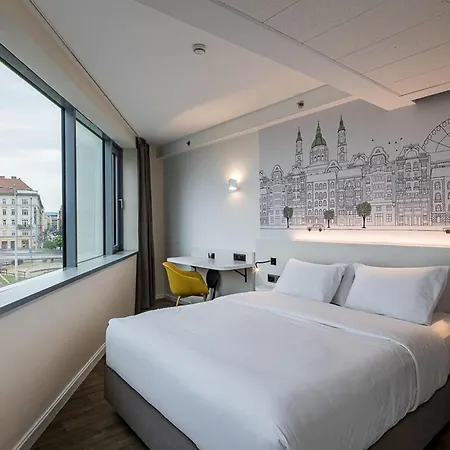B&B Hotel Budapest City Otel 3*