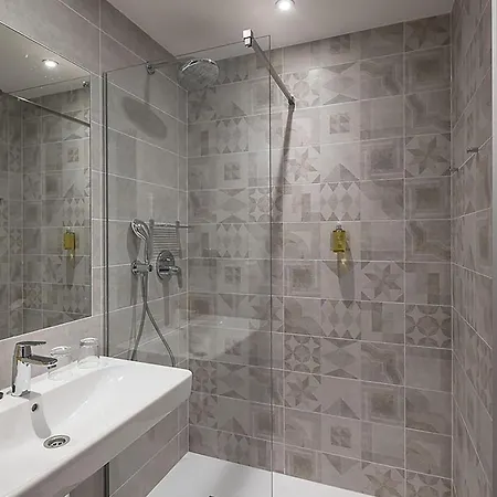 B&B Hotel Budapest City 3*