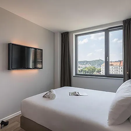 Hotel B&B Hotel Budapest City 3*