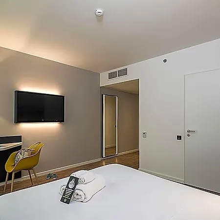 Hotel B&B Hotel Budapest City 3*