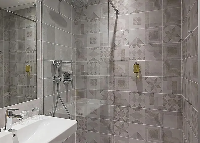 Hotel B&B Hotel Budapest City 3*