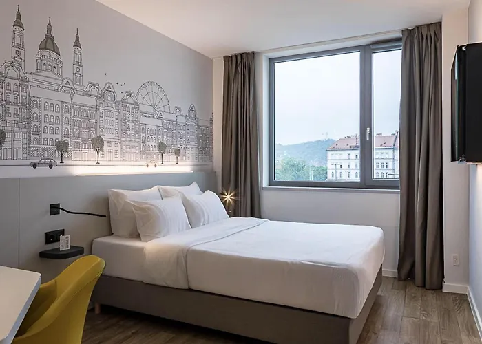 Hotel B&B Hotel Budapest City 3*