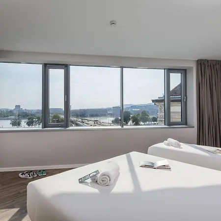 ホテル B&B Hotel Budapest City