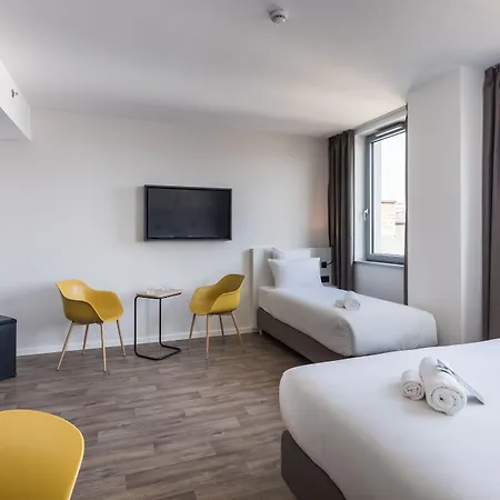 ホテル B&B Hotel Budapest City 3*